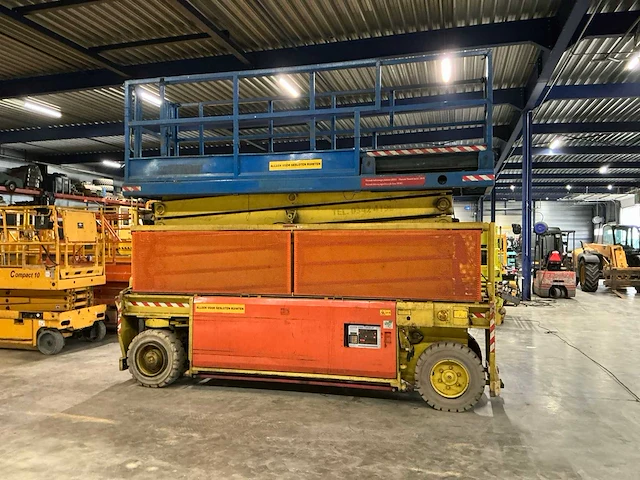 2000 gsl s205 e12 hoogwerker - afbeelding 12 van  29