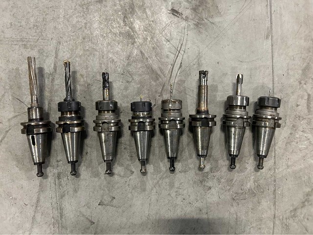 2000 haas vf-3 cnc universeel machinecentrum - afbeelding 14 van  14