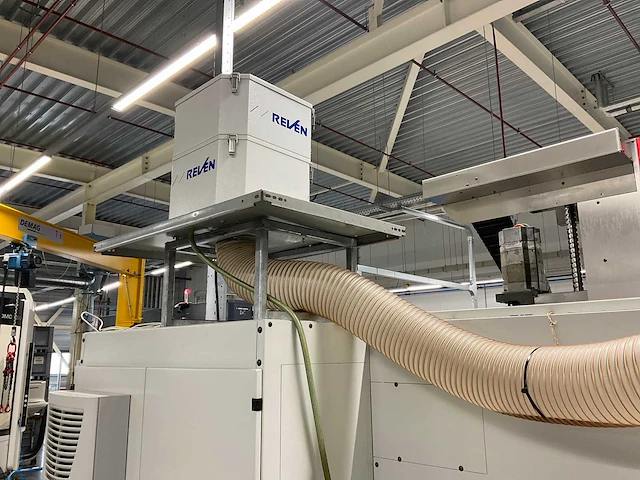 2000 hermle c 800 u cnc bewerkingscentra - afbeelding 11 van  38