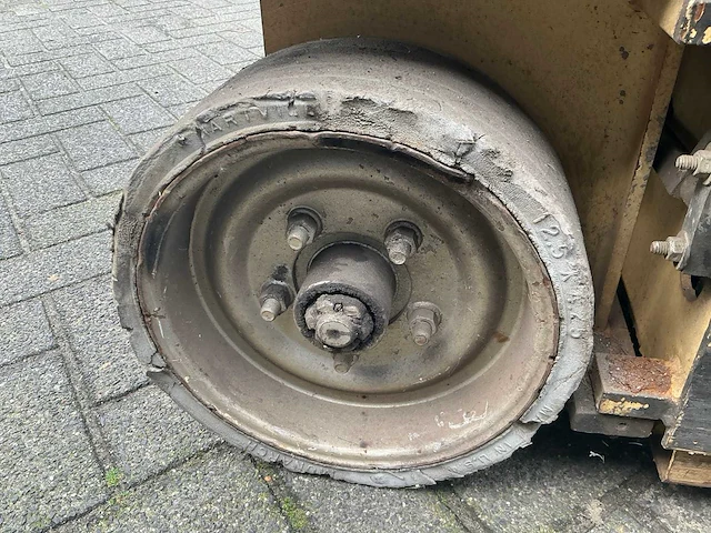 2000 jlg 1932e2 hoogwerker - afbeelding 3 van  19