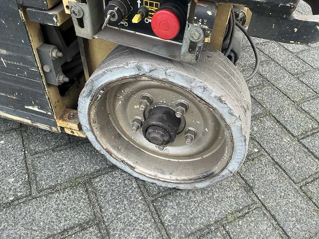 2000 jlg 1932e2 hoogwerker - afbeelding 18 van  19