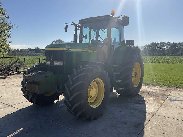 2000 john deere 7710 vierwielaangedreven landbouwtractor - afbeelding 12 van  31