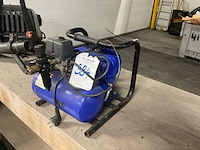 2000 jun-air luchtcompressor - afbeelding 1 van  4