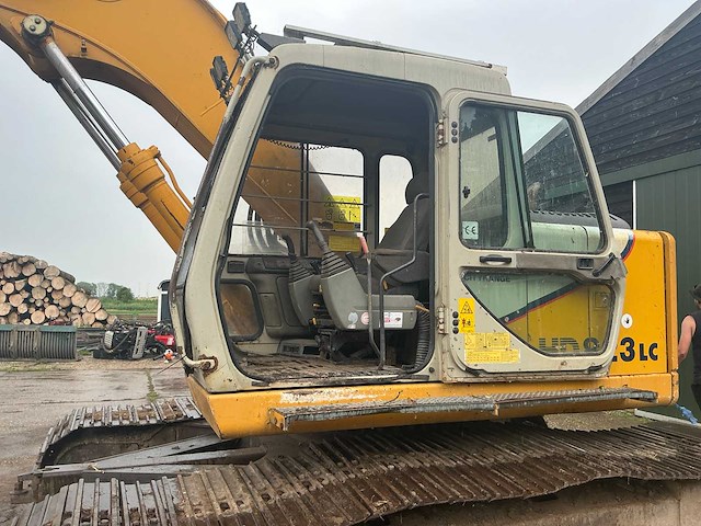 2000 kato hd823lc rupsgraafmachine - afbeelding 4 van  14