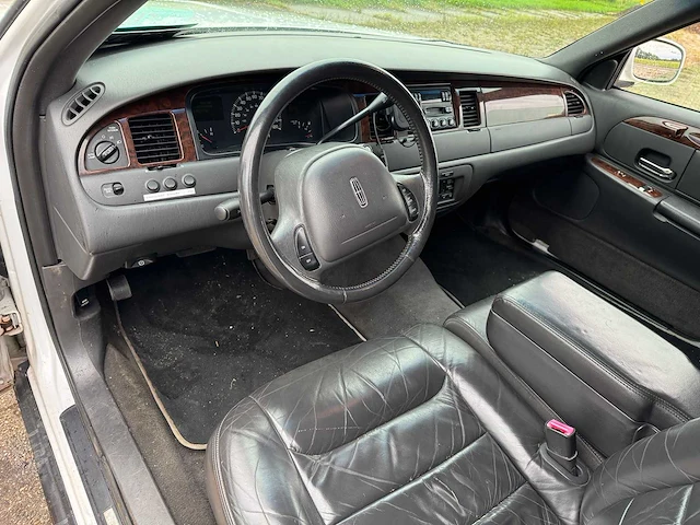 2000 lincoln towncar limousine - afbeelding 11 van  40