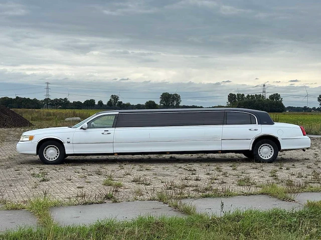 2000 lincoln towncar limousine - afbeelding 12 van  40