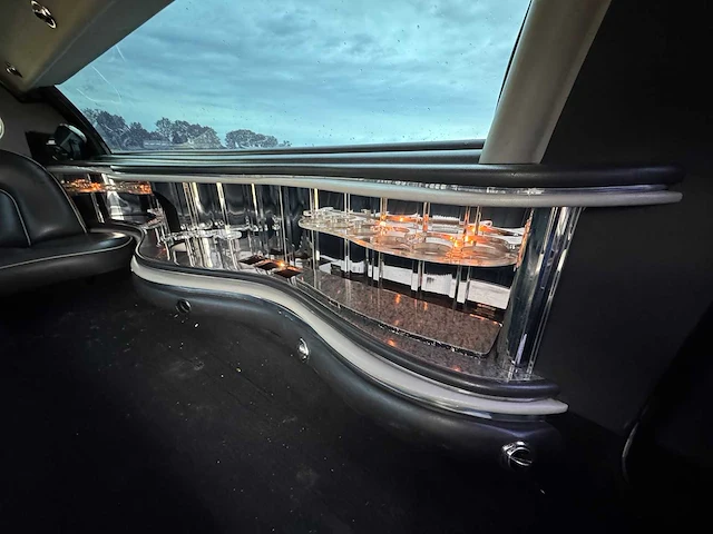 2000 lincoln towncar limousine - afbeelding 25 van  40