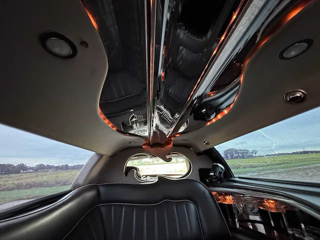 2000 lincoln towncar limousine - afbeelding 28 van  40