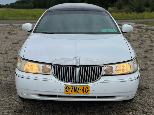 2000 lincoln towncar limousine - afbeelding 39 van  40