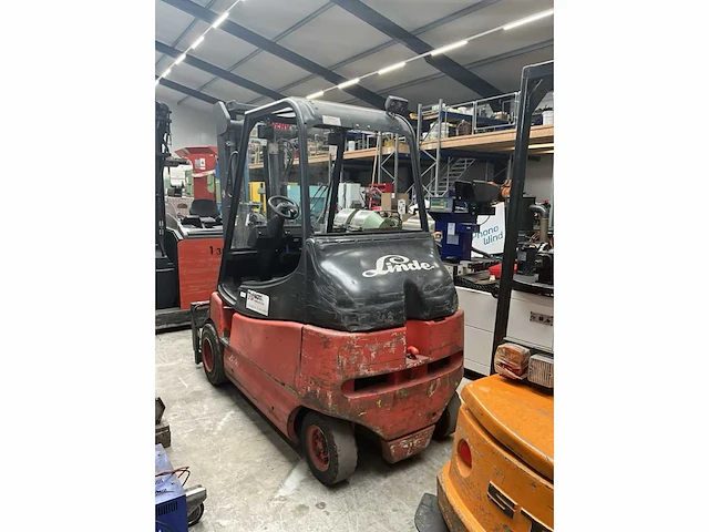 2000 linde e30/600-02 vorkheftruck (voor onderdelen) - afbeelding 11 van  14