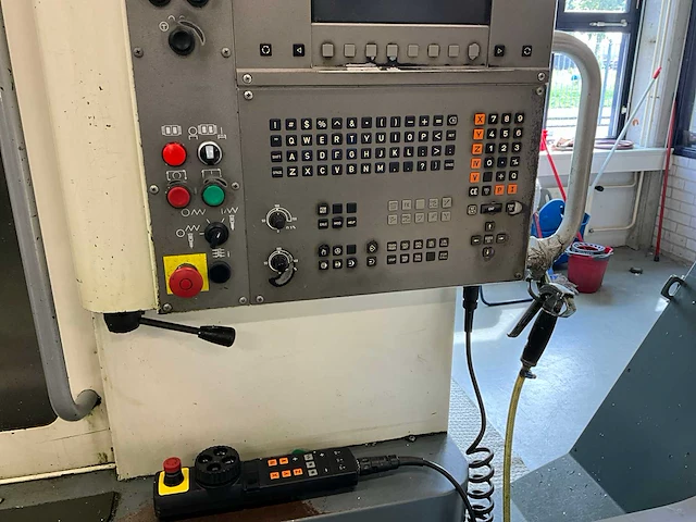 2000 mas mcv1000 cnc verticale bewerkingscentrum - afbeelding 14 van  34