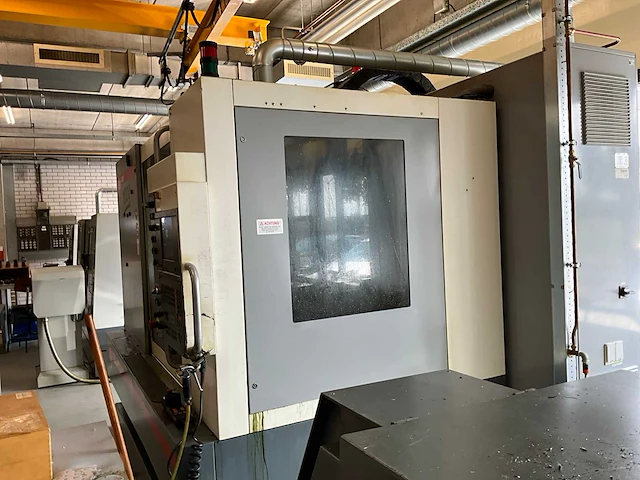 2000 mas mcv1000 cnc verticale bewerkingscentrum - afbeelding 28 van  34