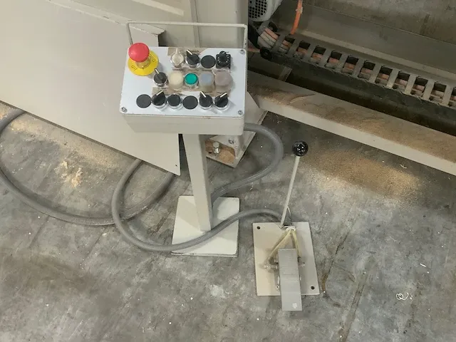 2000 mayer ps9z platen opdeelzaagmachine - afbeelding 13 van  17