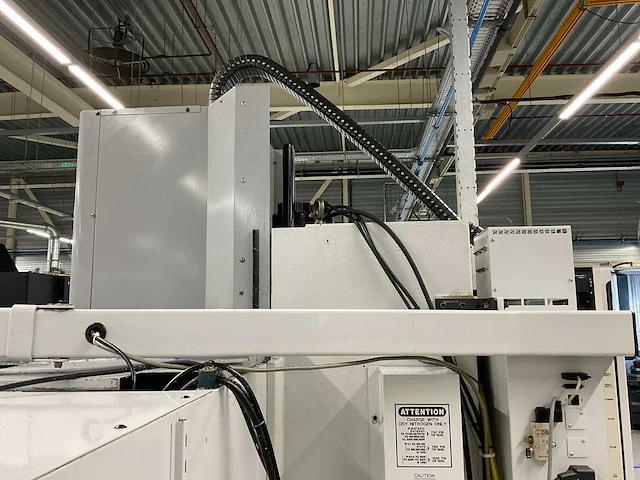 2000 mikron haas vce 1000 cnc freesmachine - afbeelding 7 van  20