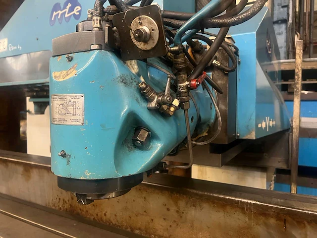 2000 mte kompakt plus bedfreesmachine mte - afbeelding 6 van  32