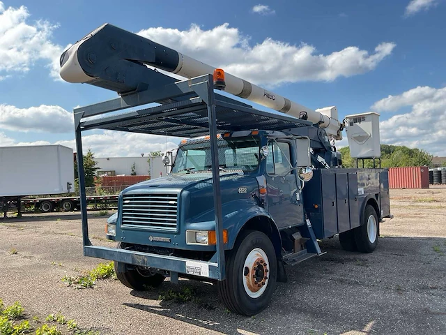 2000 navistar 4700 hoogwerker - afbeelding 1 van  13