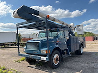 2000 navistar 4700 hoogwerker - afbeelding 1 van  13