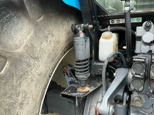 2000 new holland tm165 vierwielaangedreven landbouwtractor - afbeelding 3 van  25