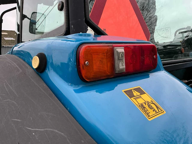 2000 new holland tm165 vierwielaangedreven landbouwtractor - afbeelding 24 van  25
