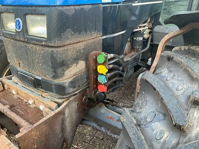 2000 new holland ts90 vierwielaangedreven landbouwtractor - afbeelding 5 van  40