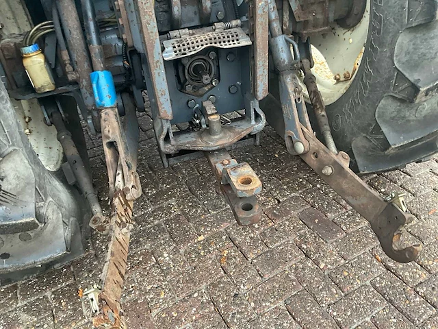 2000 new holland ts90 vierwielaangedreven landbouwtractor - afbeelding 9 van  40