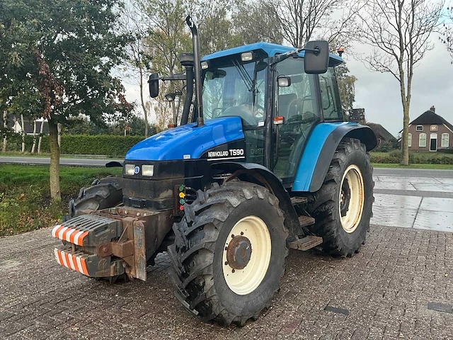 2000 new holland ts90 vierwielaangedreven landbouwtractor - afbeelding 1 van  40