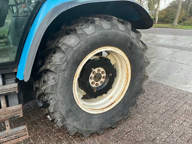 2000 new holland ts90 vierwielaangedreven landbouwtractor - afbeelding 18 van  40
