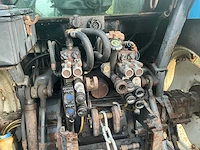 2000 new holland ts90 vierwielaangedreven landbouwtractor - afbeelding 21 van  40