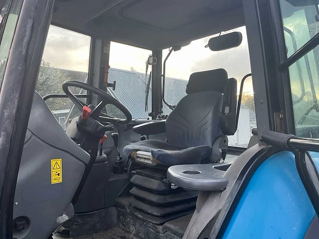 2000 new holland ts90 vierwielaangedreven landbouwtractor - afbeelding 26 van  40