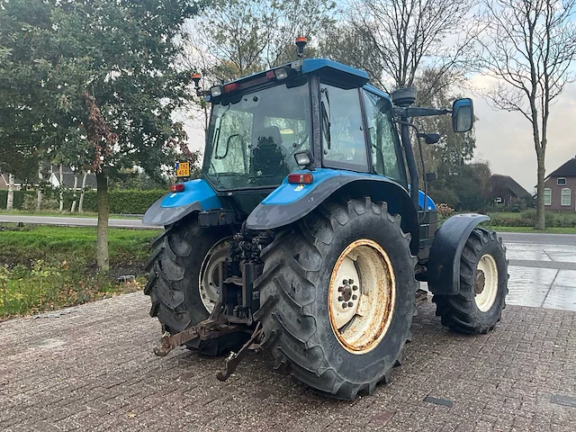 2000 new holland ts90 vierwielaangedreven landbouwtractor - afbeelding 37 van  40