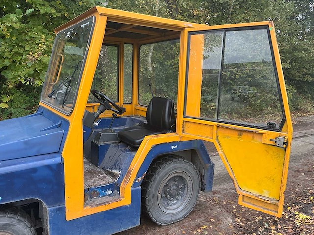 2000 nissan terminal trekker k/166 industriële trekker - afbeelding 6 van  25