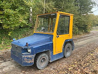 2000 nissan terminal trekker k/166 industriële trekker - afbeelding 1 van  25