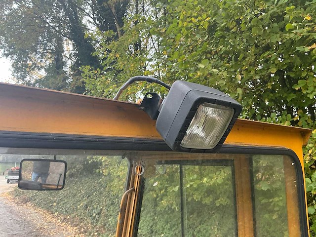 2000 nissan terminal trekker k/166 industriële trekker - afbeelding 15 van  25