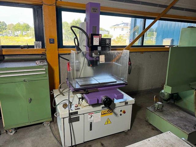 2000 omega cm 500 startgat-erodeermachine - afbeelding 2 van  7