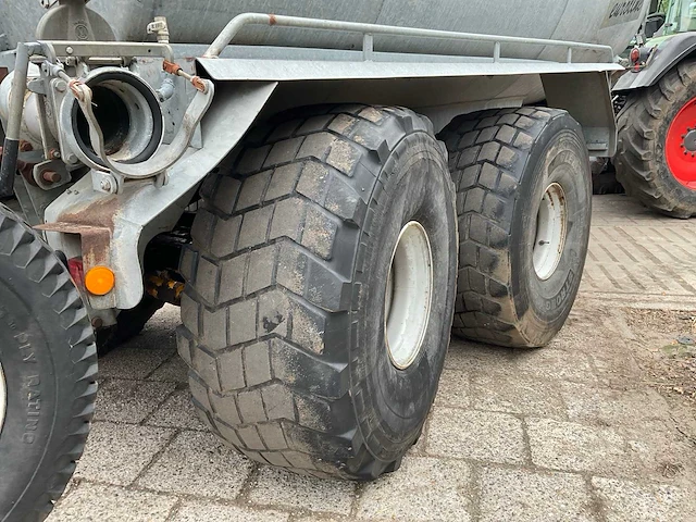 2000 peecon euroline 18000 mesttank - afbeelding 27 van  35