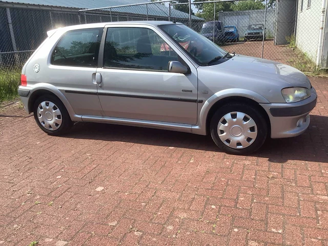 2000 peugeot 106 1.1 sport personenauto - afbeelding 4 van  11