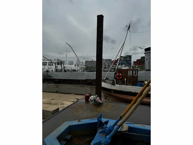 2000 ponton met kraan - afbeelding 8 van  18