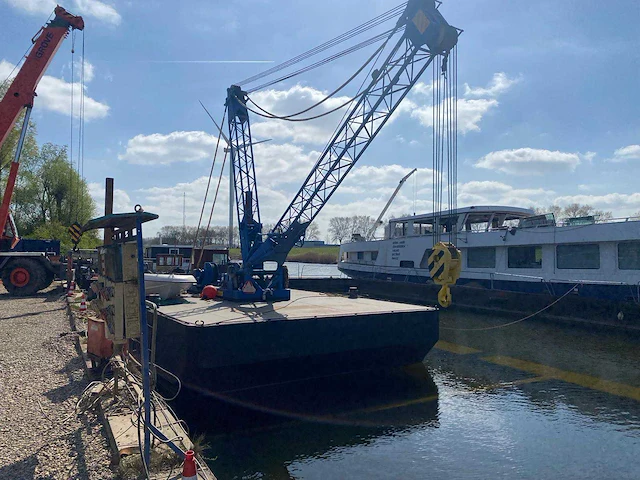 2000 ponton met kraan - afbeelding 14 van  18