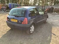 2000 renault clio personenauto - afbeelding 19 van  23