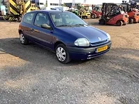 2000 renault clio personenauto - afbeelding 21 van  23