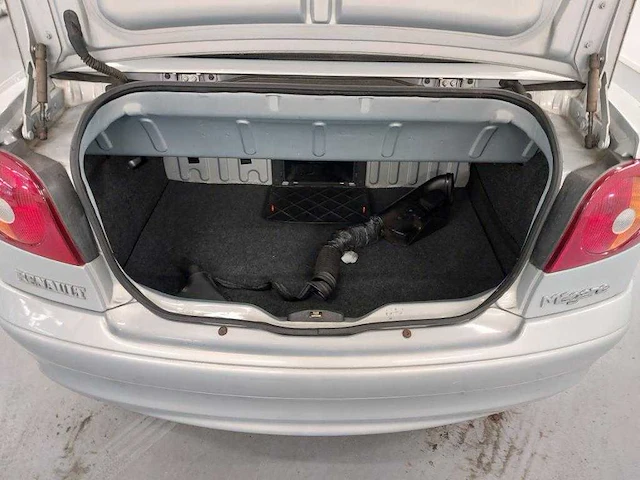 2000 renault mégane cabrio 1.6-16v sport - afbeelding 7 van  15