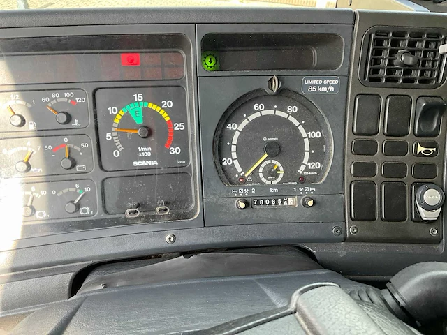 2000 scania r114l 380 vrachtwagen met race opbouw - afbeelding 8 van  67