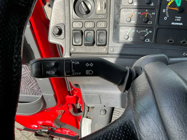 2000 scania r114l 380 vrachtwagen met race opbouw - afbeelding 16 van  67