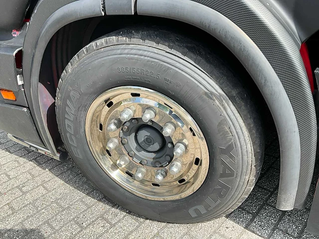2000 scania r114l 380 vrachtwagen met race opbouw - afbeelding 21 van  67