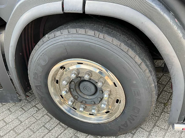 2000 scania r114l 380 vrachtwagen met race opbouw - afbeelding 25 van  67