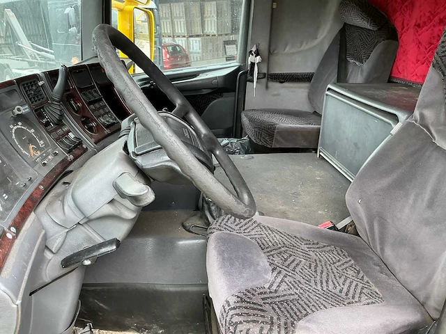 2000 scania r144 vrachtwagen - afbeelding 19 van  57
