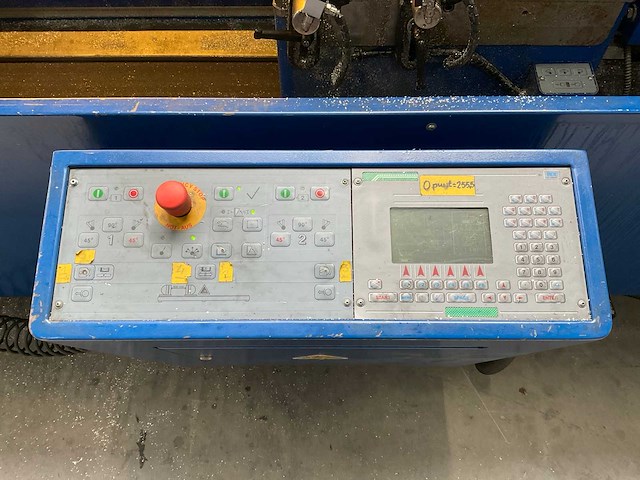 2000 schüco dubbele verstek- profielzaagmachine - afbeelding 8 van  34