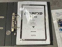 2000 schüco dubbele verstek- profielzaagmachine - afbeelding 20 van  34