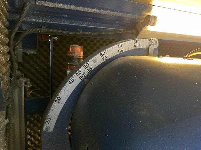 2000 schüco dubbele verstek- profielzaagmachine - afbeelding 34 van  34