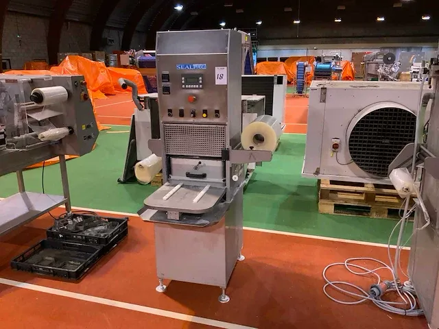 2000 sealpac mini traysealer - afbeelding 1 van  9